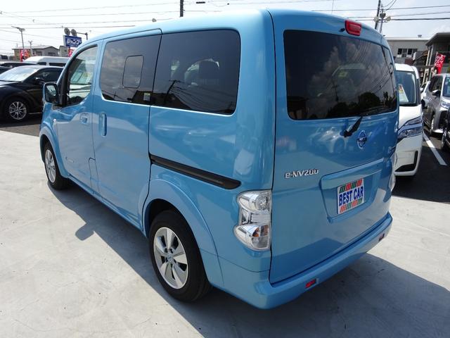 ｅ－ＮＶ２００ワゴン Ｇ　純正ナビ　バックカメラ　ドライブレコーダー　ＥＴＣ　ＣＤ　ＵＳＢ　シートヒーター　ハンドルヒーター　３列シート　急速充電口　充電コード　スマートキー　１１セグメント（14枚目）