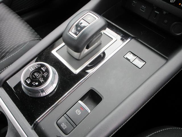 アウトランダーＰＨＥＶ Ｍ　４ＷＤ　純正９インチナビフルセグＴＶ　全周囲カメラ　マイパイロット　パドルシフト　ＥＴＣ　シートヒーター　ステアリングヒーター　ＬＥＤヘッド　ワイアレス充電　１８インチＡＷ　スマートキー　充電ケーブル（42枚目）