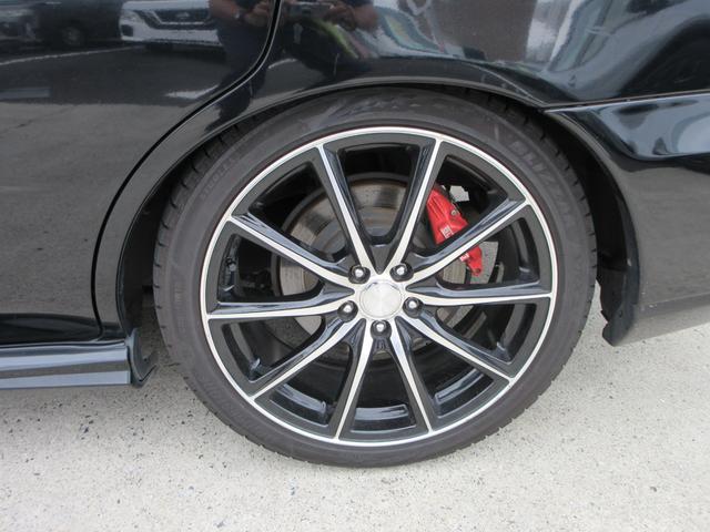 インプレッサ ＷＲＸ　５速ＭＴ　４ＷＤ　リアスポイラー　ＳＴＩマフラー　カロッツェリアオーディオ　バックカメラ　ＥＴＣ　純正ｍｏｍｏステアリング　社外１８インチＡＷ　キーレスエントリー　Ｂｌｕｅｔｏｏｔｈ（10枚目）
