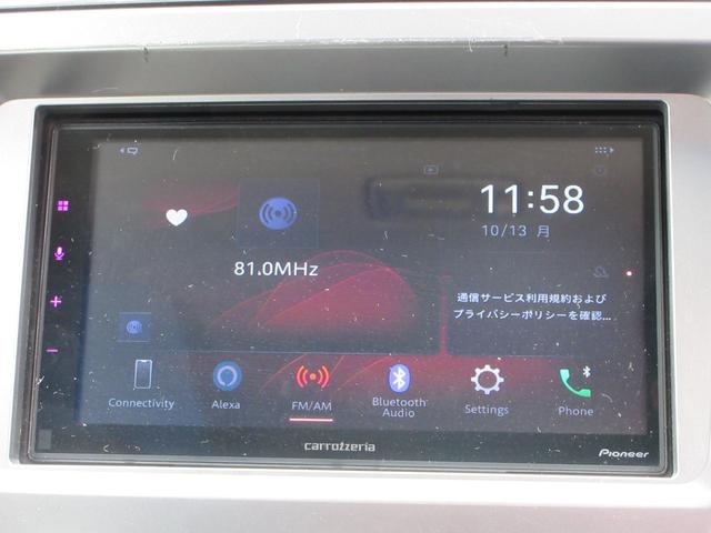 インプレッサ ＷＲＸ　５速ＭＴ　４ＷＤ　リアスポイラー　ＳＴＩマフラー　カロッツェリアオーディオ　バックカメラ　ＥＴＣ　純正ｍｏｍｏステアリング　社外１８インチＡＷ　キーレスエントリー　Ｂｌｕｅｔｏｏｔｈ（31枚目）