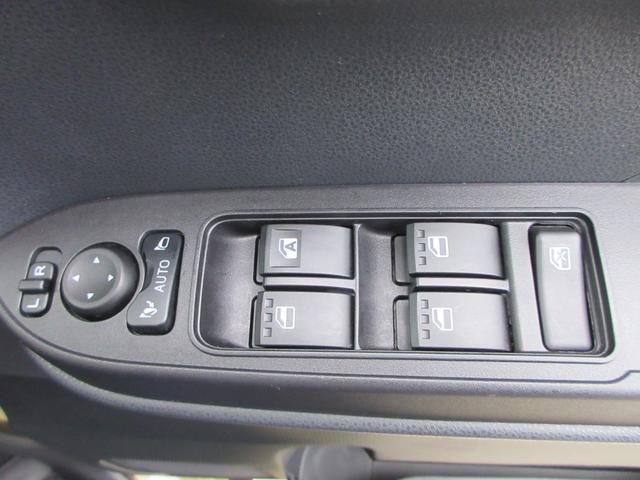 タント ファンクロス　スマートアシスト　純正ナビフルセグＴＶ　全周囲カメラ　両側パワースライドドア　ＥＴＣ　シートヒーター　コーナーセンサー　ルーフレール　ＬＥＤヘッドライト　プッシュスタート　１４インチＡＷ　スマートキー（29枚目）