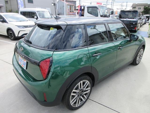 MINI クーパーC クラシック・トリム 純正ナビ バックカメラ アップルカープレイ クルーズコントロール ドライブレコーダー ミラーETC ハーフレザーシート シートヒーター ステアリングヒーター 純正17インチAW(17枚目)