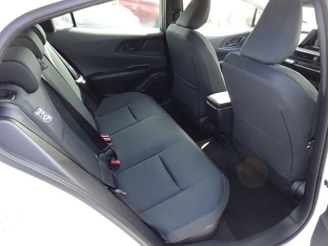 プリウス Ｘ　ＡＣ１００Ｖ　ＵＳＢ　アダプティブクルーズコントロール　ブラインドスポットモニター　レーンキープアシスト　オートライト　オートハイビーム　電動格納ミラー　スマートキー　寒冷地仕様　ＬＥＤヘッドライト（36枚目）