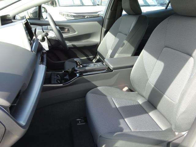 プリウス Ｘ　ＡＣ１００Ｖ　ＵＳＢ　アダプティブクルーズコントロール　ブラインドスポットモニター　レーンキープアシスト　オートライト　オートハイビーム　電動格納ミラー　スマートキー　寒冷地仕様　ＬＥＤヘッドライト（41枚目）