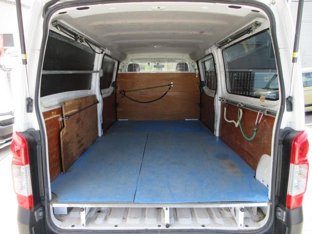 NV350キャラバンバン ロングDX 3人乗り KENWOODナビ バックカメラ ドライブレコーダー ETC 両側スライドドア 純正15インチAW ルーフキャリア キーレスエントリー(18枚目)