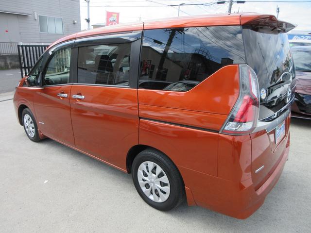 セレナ XV 純正10インチナビ フルセグTV 全周囲カメラ 後席フリップダウンモニター 両側パワースライドドア クルーズコントロール ドライブレコーダー ETC シートヒーター ステアリングヒーター 防水シート(16枚目)