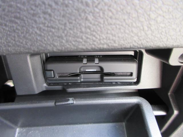 セレナ XV 純正10インチナビ フルセグTV 全周囲カメラ 後席フリップダウンモニター 両側パワースライドドア クルーズコントロール ドライブレコーダー ETC シートヒーター ステアリングヒーター 防水シート(32枚目)