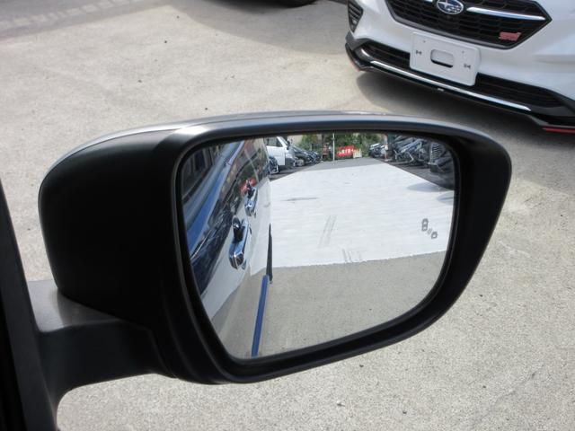 セレナ オーテック　スポーツスペック　プロパイロット　専用レザーシート　純正１０インチナビ　フルセグＴＶ　後席フリップダウンモニター　全周囲カメラ　両側パワースライドドア　ドライブレコーダー　ＥＴＣ　シートヒーター　ステアリングヒーター（20枚目）