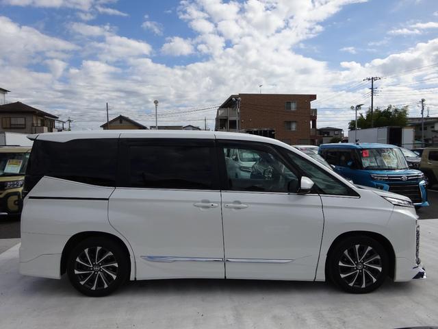 TOYOTA VOXY S-Z Best Japan Spec Recon Car for Import Malaysia