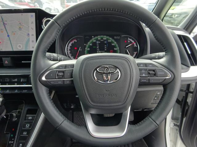 TOYOTA VOXY S-Z Best Japan Spec Recon Car for Import Malaysia