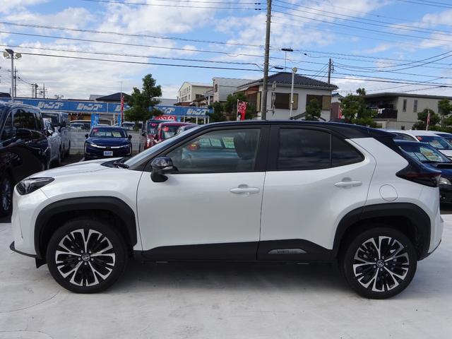 ヤリスクロス ハイブリッドZ トヨタセーフティセンス 純正8インチナビ フルセグTV アラウンドビューモニター ETC2.0 Bluetooth USB アダプティブクルーズコントロール ブラインドスポットモニター(9枚目)