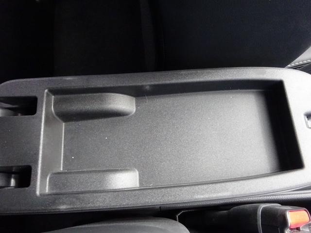 ヤリスクロス ハイブリッドZ トヨタセーフティセンス 純正8インチナビ フルセグTV アラウンドビューモニター ETC2.0 Bluetooth USB アダプティブクルーズコントロール ブラインドスポットモニター(36枚目)