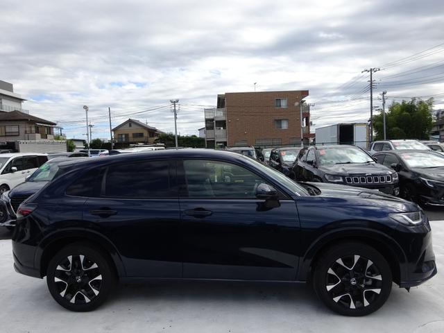 ＺＲ－Ｖ ｅ：ＨＥＶ　Ｚ　ＢＯＳＥスピーカー　レザーシート　純正９インチナビ　フルセグＴＶ　パワーバックドア　アラウンドビューモニター　ドライブレコーダー　ＥＴＣ２．０　Ｂｌｕｅｔｏｏｔｈ　ＵＳＢ（17枚目）