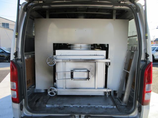 ハイエースバン ロングジャストローDX ペット火葬車 ストラーダナビ フルセグTV バックモニター ドライブレコーダー ETC ブルートゥース トヨタセーフティセンス 電動格納ドアミラー 記録簿(18枚目)