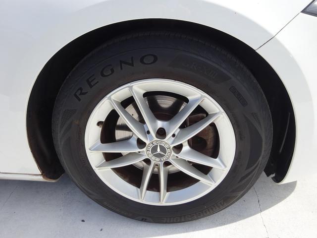 Ａクラス Ａ１８０　純正１２．５インチナビ　フルセグＴＶ　バックカメラ　ドライブレコーダー　ＥＴＣ２．０　Ｂｌｕｅｔｏｏｔｈ　ＵＳＢ　クルーズコントロール　ブラインドスポットモニター　パドルシフト　オートライト（17枚目）