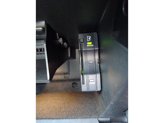 Ａクラス Ａ１８０　純正１２．５インチナビ　フルセグＴＶ　バックカメラ　ドライブレコーダー　ＥＴＣ２．０　Ｂｌｕｅｔｏｏｔｈ　ＵＳＢ　クルーズコントロール　ブラインドスポットモニター　パドルシフト　オートライト（36枚目）