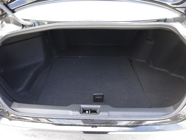 クラウンハイブリッド S Cパッケージ トヨタセーフティセンス 純正8インチナビ フルセグTV バックカメラ ドライブレコーダー ETC2.0 Bluetooth DISC USBアダプティブクルーズコントロール ブラインドスポットモニター(14枚目)