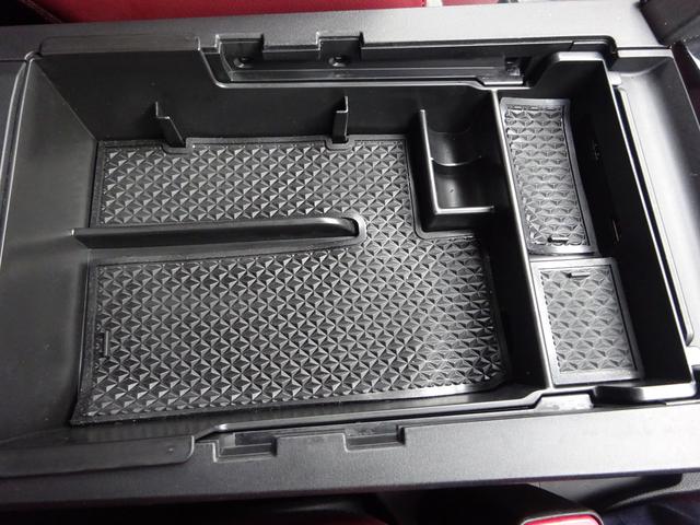 MAZDA3ファストバック Xバーガンディ セレクション レザーシート BOSEスピーカー 純正8.8インチナビ フルセグTV アラウンドビューモニター ドライブレコーダー ETC Bluetooth USB アダプティブクルーズコントロール(37枚目)