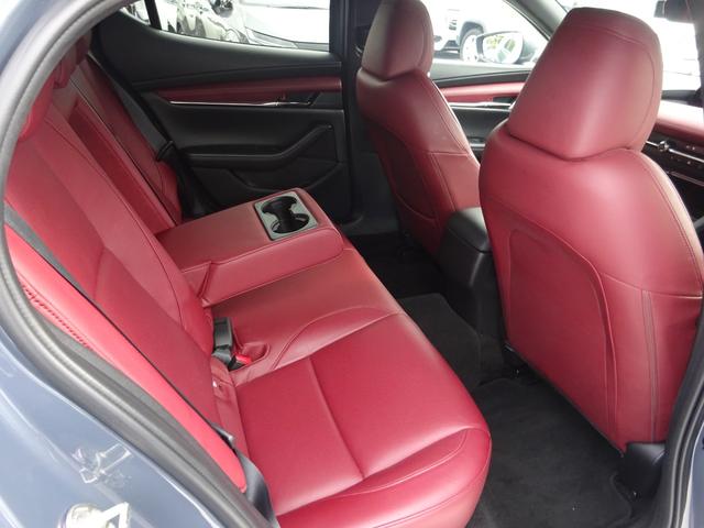 MAZDA3ファストバック Xバーガンディ セレクション レザーシート BOSEスピーカー 純正8.8インチナビ フルセグTV アラウンドビューモニター ドライブレコーダー ETC Bluetooth USB アダプティブクルーズコントロール(42枚目)