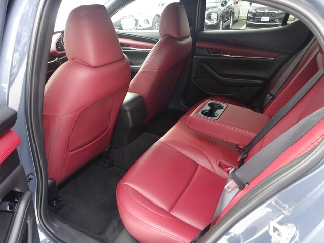 MAZDA3ファストバック Xバーガンディ セレクション レザーシート BOSEスピーカー 純正8.8インチナビ フルセグTV アラウンドビューモニター ドライブレコーダー ETC Bluetooth USB アダプティブクルーズコントロール(44枚目)