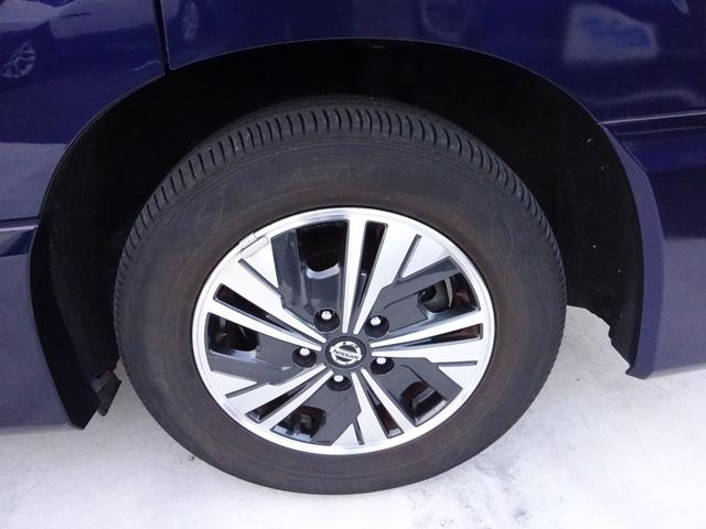 セレナ e-パワー ハイウェイスターV プロパイロット 純正10インチナビ フルセグTV 後席フリップダウンモニター 両側パワースライドドア アラウンドビューモニター ETC ドライブレコーダー ブラインドスポットモニター(11枚目)