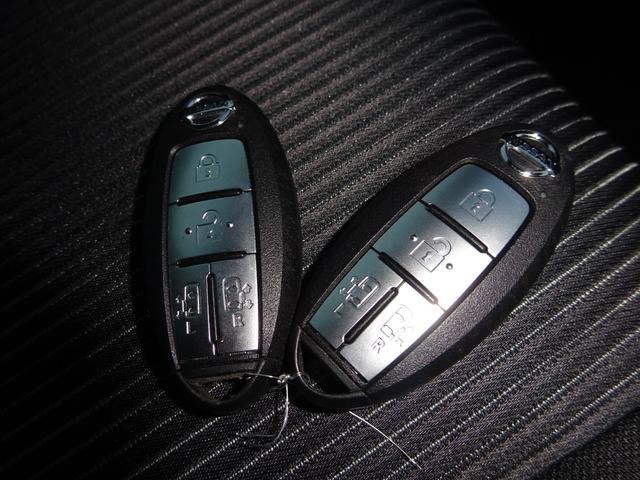 セレナ e-パワー ハイウェイスターV プロパイロット 純正10インチナビ フルセグTV 後席フリップダウンモニター 両側パワースライドドア アラウンドビューモニター ETC ドライブレコーダー ブラインドスポットモニター(48枚目)