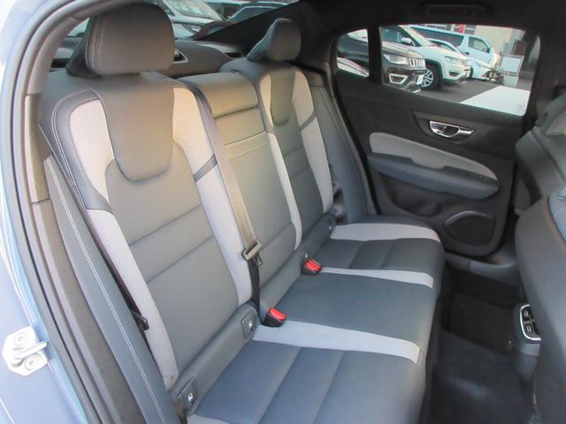 S60 B5 Rデザイン 純正9インチナビフルセグTV 全周囲カメラ ハーマンカードンサウンド クルーズコントロール ハーフレザーシート シートヒーター パワーシート ヘッドアップディスプレイ LEDヘッド 純正19インチAW(48枚目)