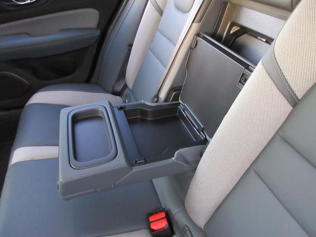 S60 B5 Rデザイン 純正9インチナビフルセグTV 全周囲カメラ ハーマンカードンサウンド クルーズコントロール ハーフレザーシート シートヒーター パワーシート ヘッドアップディスプレイ LEDヘッド 純正19インチAW(49枚目)