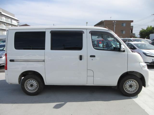 タウンエースバン ＧＬ　スマートアシスト　ドライブレコーダー　両側スライドドア　電動格納ドアミラー　オートライト　キーレスエントリー（14枚目）