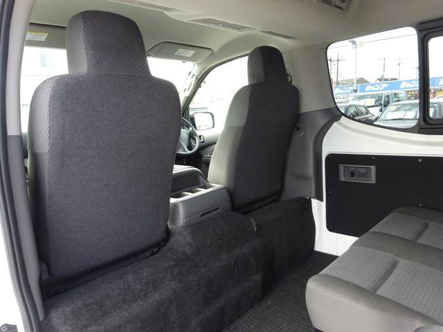 NV350キャラバンワゴン DX 純正ナビ フルセグTV バックカメラ ETC Bluetooth CD USB 電動格納ミラー 4列シート キーレスエントリー 横滑り防止装置 運転席、助手席エアバック 盗難防止装置(41枚目)