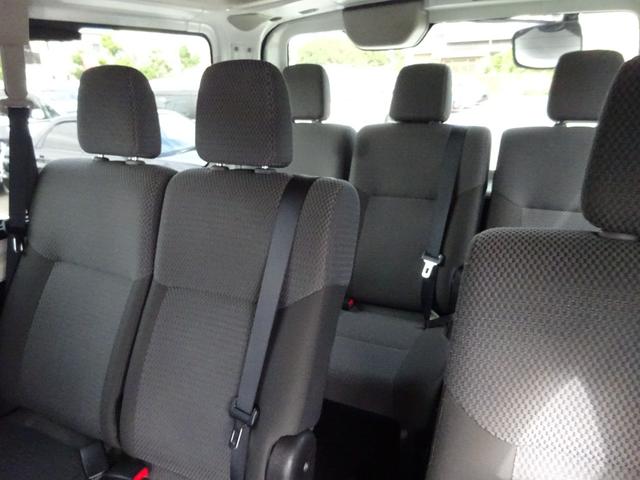 NV350キャラバンワゴン DX 純正ナビ フルセグTV バックカメラ ETC Bluetooth CD USB 電動格納ミラー 4列シート キーレスエントリー 横滑り防止装置 運転席、助手席エアバック 盗難防止装置(42枚目)
