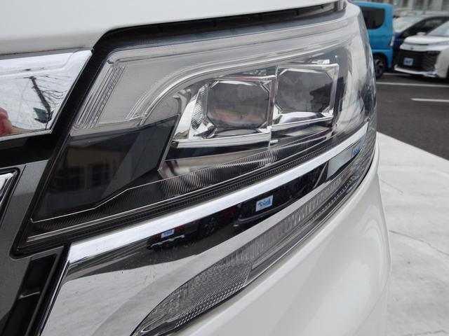 エスクァイア ハイブリッドＸｉ　ワンセグＴＶ　両側パワースライドドア　バックカメラ　ドライブレコーダー　ＥＴＣ　Ｂｌｕｅｔｏｏｔｈ　ＣＤ　クルーズコントロール　レーンキープアシスト　シートヒーター　オートライト　オートハイビーム（8枚目）