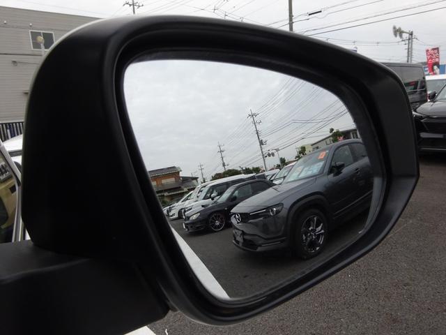 エスクァイア ハイブリッドＸｉ　ワンセグＴＶ　両側パワースライドドア　バックカメラ　ドライブレコーダー　ＥＴＣ　Ｂｌｕｅｔｏｏｔｈ　ＣＤ　クルーズコントロール　レーンキープアシスト　シートヒーター　オートライト　オートハイビーム（26枚目）