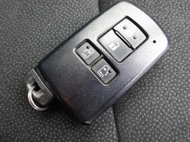 エスクァイア ハイブリッドＸｉ　ワンセグＴＶ　両側パワースライドドア　バックカメラ　ドライブレコーダー　ＥＴＣ　Ｂｌｕｅｔｏｏｔｈ　ＣＤ　クルーズコントロール　レーンキープアシスト　シートヒーター　オートライト　オートハイビーム（49枚目）