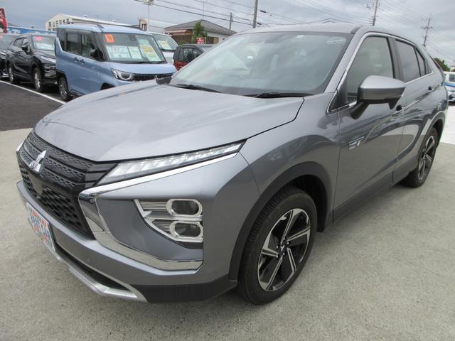 エクリプスクロスＰＨＥＶ Ｇ　４ＷＤ　純正ナビ　フルセグＴＶ　バックカメラ　マイパイロット　パドルシフト　ハーフレザーシート　シートヒーター　パワーシート　ステアリングヒーター　ヘッドアップディスプレイ　ＬＥＤヘッド　充電ケーブル（7枚目）