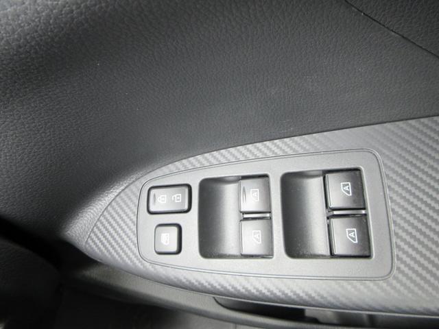 エクリプスクロスＰＨＥＶ Ｇ　４ＷＤ　純正ナビ　フルセグＴＶ　バックカメラ　マイパイロット　パドルシフト　ハーフレザーシート　シートヒーター　パワーシート　ステアリングヒーター　ヘッドアップディスプレイ　ＬＥＤヘッド　充電ケーブル（29枚目）