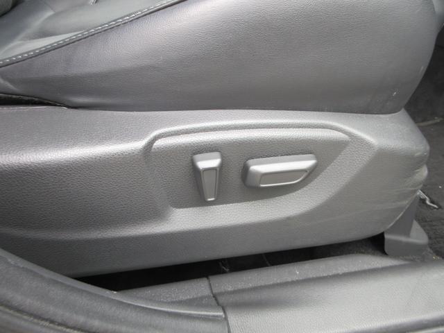 エクリプスクロスＰＨＥＶ Ｇ　４ＷＤ　純正ナビ　フルセグＴＶ　バックカメラ　マイパイロット　パドルシフト　ハーフレザーシート　シートヒーター　パワーシート　ステアリングヒーター　ヘッドアップディスプレイ　ＬＥＤヘッド　充電ケーブル（43枚目）