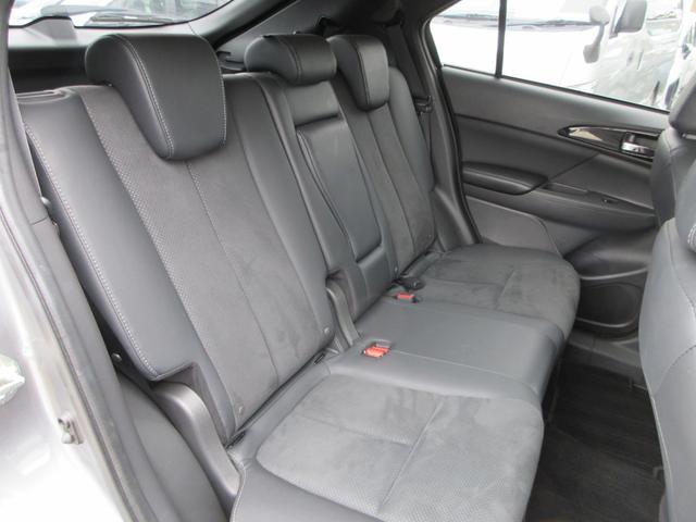 エクリプスクロスＰＨＥＶ Ｇ　４ＷＤ　純正ナビ　フルセグＴＶ　バックカメラ　マイパイロット　パドルシフト　ハーフレザーシート　シートヒーター　パワーシート　ステアリングヒーター　ヘッドアップディスプレイ　ＬＥＤヘッド　充電ケーブル（48枚目）