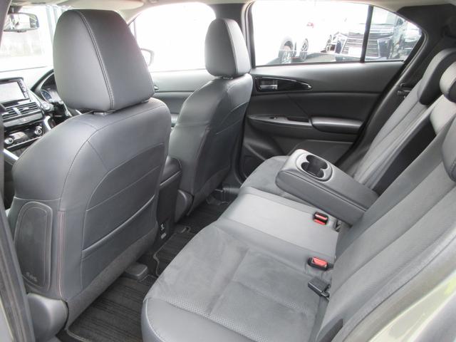 エクリプスクロスＰＨＥＶ Ｇ　４ＷＤ　純正ナビ　フルセグＴＶ　バックカメラ　マイパイロット　パドルシフト　ハーフレザーシート　シートヒーター　パワーシート　ステアリングヒーター　ヘッドアップディスプレイ　ＬＥＤヘッド　充電ケーブル（49枚目）