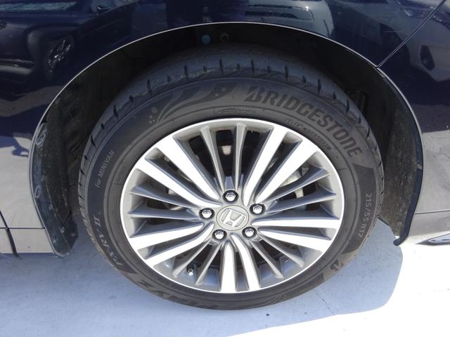 オデッセイハイブリッド ハイブリッドアブソルート・ＥＸホンダセンシング　ホンダセンシング　レザーシート　純正１１．４インチナビ　フルセグＴＶ　両側パワースライドドア　アラウンドビューモニター　ドライブレコーダー　ＥＴＣ２．０　Ｂｌｕｅｔｏｏｔｈ　ＤＩＳＣ　ＵＳＢ（17枚目）