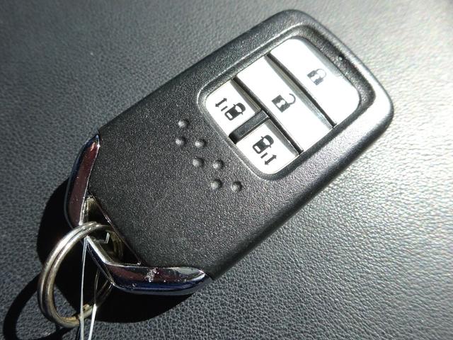 オデッセイハイブリッド ハイブリッドアブソルート・ＥＸホンダセンシング　ホンダセンシング　レザーシート　純正１１．４インチナビ　フルセグＴＶ　両側パワースライドドア　アラウンドビューモニター　ドライブレコーダー　ＥＴＣ２．０　Ｂｌｕｅｔｏｏｔｈ　ＤＩＳＣ　ＵＳＢ（50枚目）