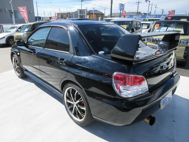 インプレッサ WRX 4WD 5速MT リアスポイラー 社外マフラー ターボタイマー カロッツェリアCDオーディオ ETC HIDヘッドランプ 社外18インチAW キーレスエントリー(16枚目)