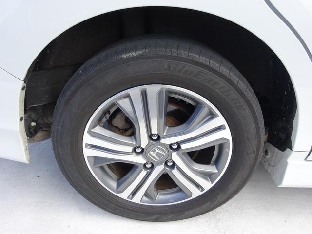 ステップワゴンスパーダ スパーダハイブリッド　Ｇ・ＥＸ　ホンダセンシング　ホンダセンシング　純正１１．４インチナビ　フルセグＴＶ　後席フリップダウンモニター　両側パワースライドドア　アラウンドビューモニター　ドライブレコーダー　ＥＴＣ　Ｂｌｕｅｔｏｏｔｈ　ＤＩＳＣ　ＵＳＢ（18枚目）