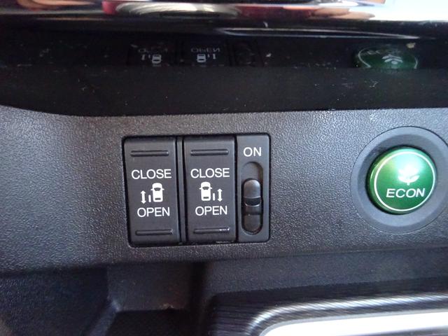 ステップワゴンスパーダ スパーダハイブリッド　Ｇ・ＥＸ　ホンダセンシング　ホンダセンシング　純正１１．４インチナビ　フルセグＴＶ　後席フリップダウンモニター　両側パワースライドドア　アラウンドビューモニター　ドライブレコーダー　ＥＴＣ　Ｂｌｕｅｔｏｏｔｈ　ＤＩＳＣ　ＵＳＢ（23枚目）