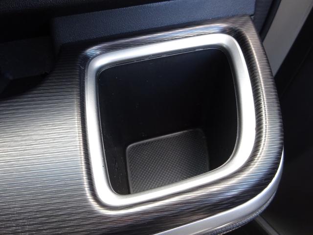 ステップワゴンスパーダ スパーダハイブリッド　Ｇ・ＥＸ　ホンダセンシング　ホンダセンシング　純正１１．４インチナビ　フルセグＴＶ　後席フリップダウンモニター　両側パワースライドドア　アラウンドビューモニター　ドライブレコーダー　ＥＴＣ　Ｂｌｕｅｔｏｏｔｈ　ＤＩＳＣ　ＵＳＢ（24枚目）