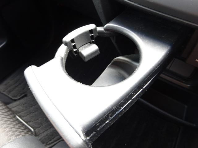 ステップワゴンスパーダ スパーダハイブリッド　Ｇ・ＥＸ　ホンダセンシング　ホンダセンシング　純正１１．４インチナビ　フルセグＴＶ　後席フリップダウンモニター　両側パワースライドドア　アラウンドビューモニター　ドライブレコーダー　ＥＴＣ　Ｂｌｕｅｔｏｏｔｈ　ＤＩＳＣ　ＵＳＢ（41枚目）