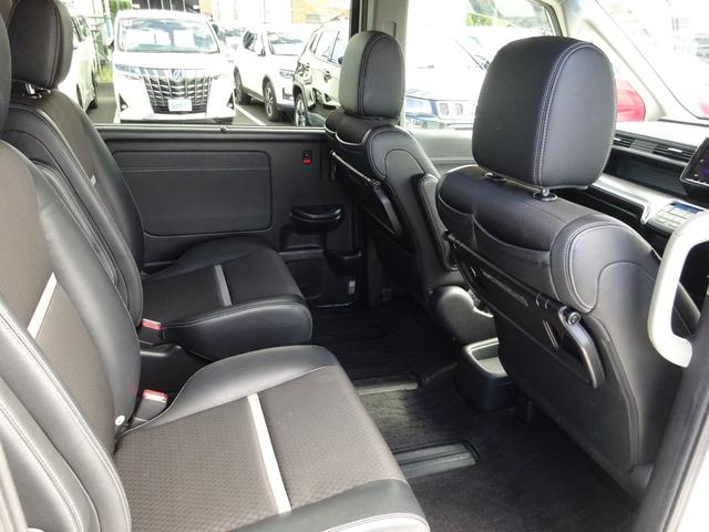 ステップワゴンスパーダ スパーダハイブリッド　Ｇ・ＥＸ　ホンダセンシング　ホンダセンシング　純正１１．４インチナビ　フルセグＴＶ　後席フリップダウンモニター　両側パワースライドドア　アラウンドビューモニター　ドライブレコーダー　ＥＴＣ　Ｂｌｕｅｔｏｏｔｈ　ＤＩＳＣ　ＵＳＢ（45枚目）