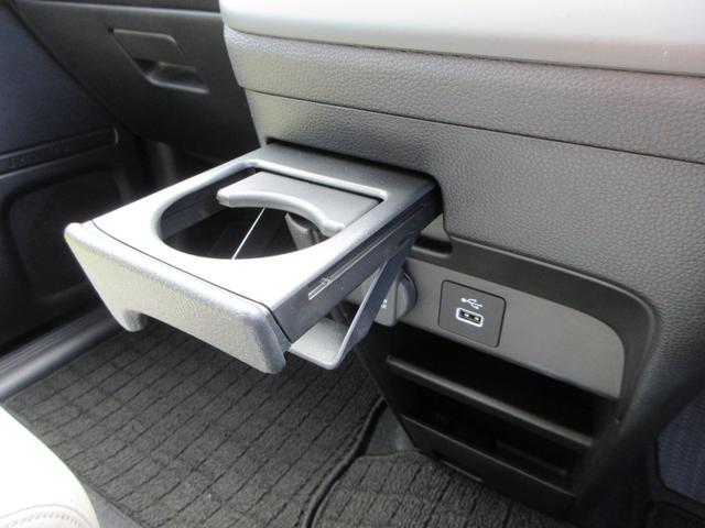 フリード ｅ：ＨＥＶエアー　ＥＸ　純正９型ナビ　フルセグＴＶ　バックカメラ　両側パワースライドドア　アダプティブクルーズコントロール　ＥＴＣ　ブラインドスポットモニター　ハーフレザーシート　シートヒーター　ＬＥＤヘッド　スマートキー（37枚目）