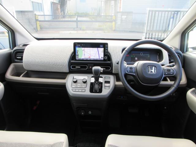 フリード ｅ：ＨＥＶエアー　ＥＸ　純正９型ナビ　フルセグＴＶ　バックカメラ　両側パワースライドドア　アダプティブクルーズコントロール　ＥＴＣ　ブラインドスポットモニター　ハーフレザーシート　シートヒーター　ＬＥＤヘッド　スマートキー（40枚目）