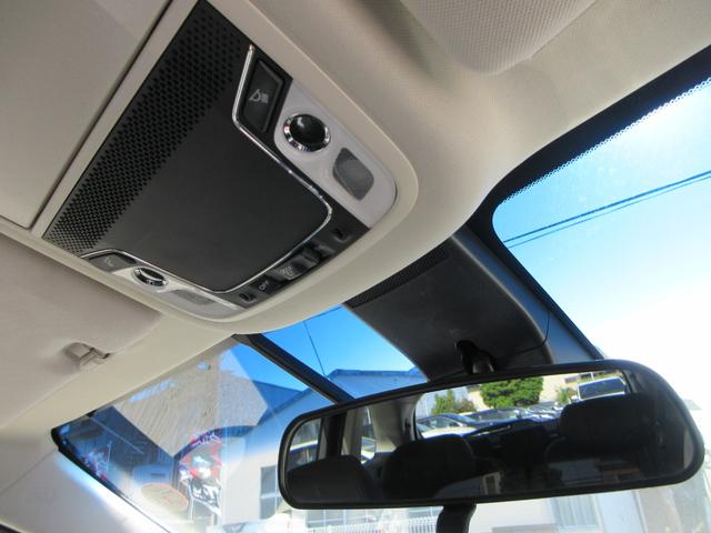 オデッセイハイブリッド e:HEVアブソルート・EX ホンダセンシング レザーシート 純正10インチナビ フルセグTV 後席フリップダウンモニター 全周囲カメラ パワーバックドア 両側パワースライドドア ドラレコ ETC シートヒーター パワーシート(28枚目)